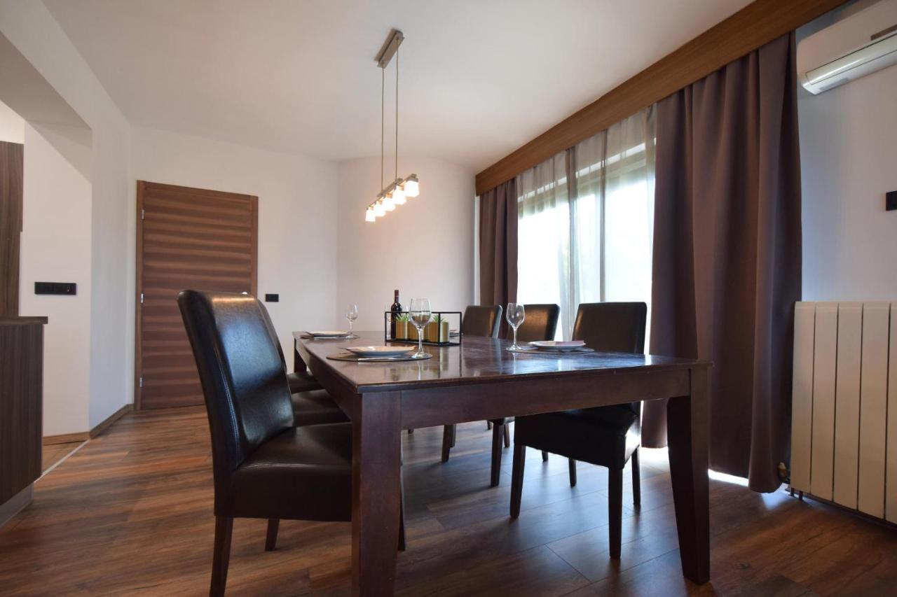 Apartments Antonija Malinska Zewnętrze zdjęcie