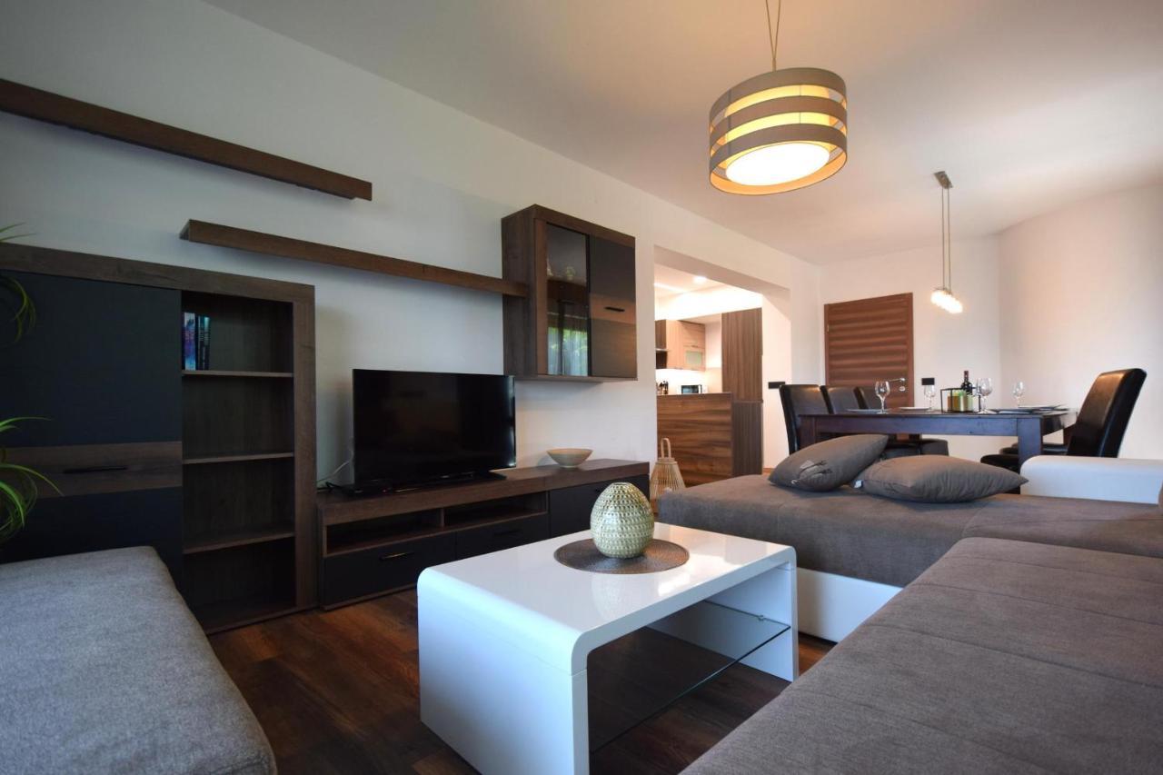 Apartments Antonija Malinska Zewnętrze zdjęcie
