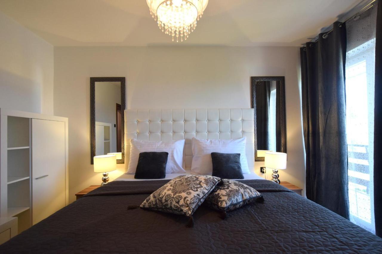Apartments Antonija Malinska Zewnętrze zdjęcie