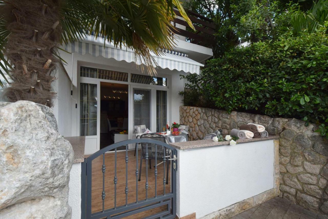 Apartments Antonija Malinska Zewnętrze zdjęcie