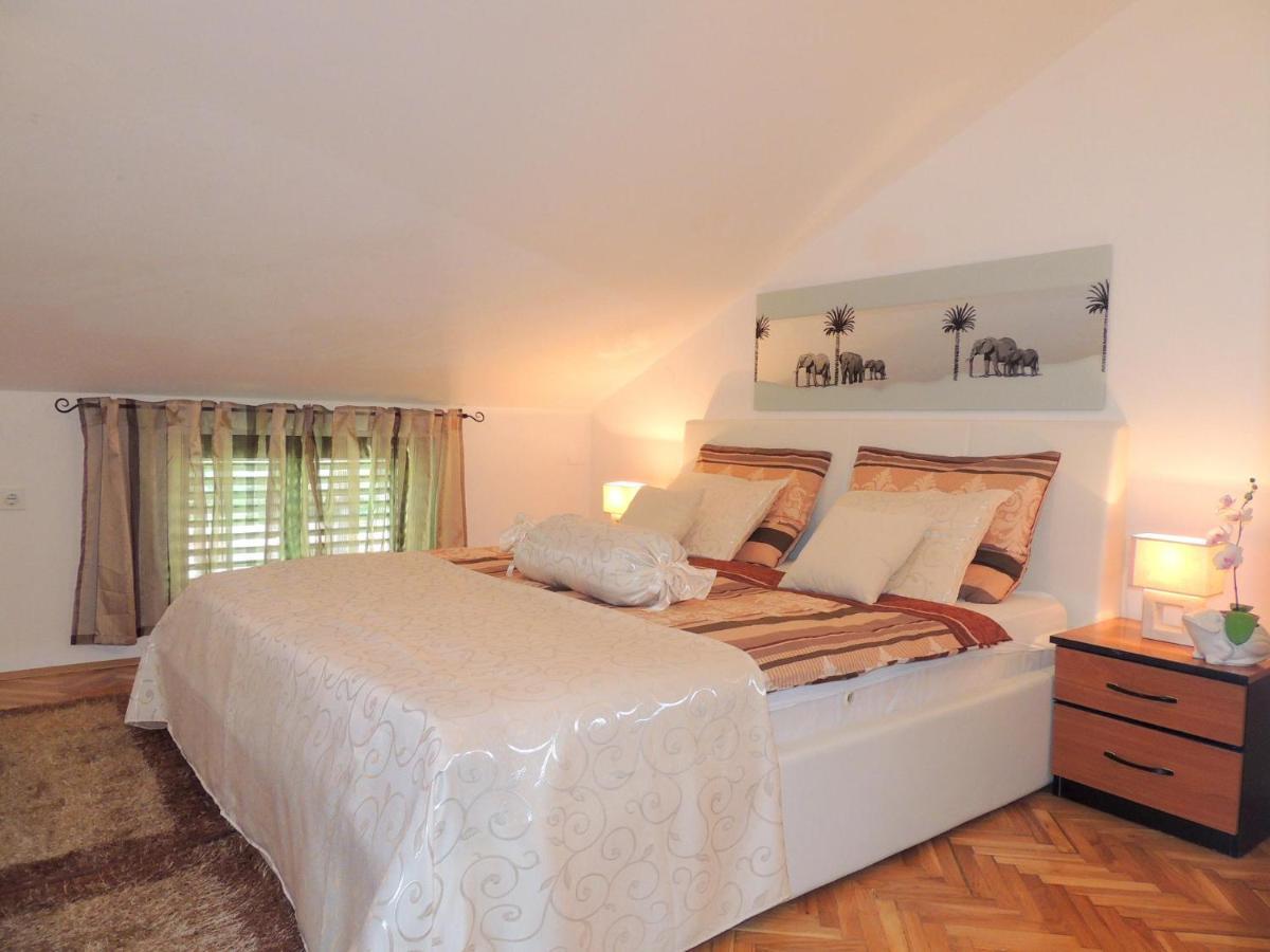 Apartments Antonija Malinska Zewnętrze zdjęcie